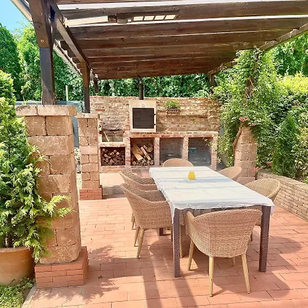 Relax House Holiday home *