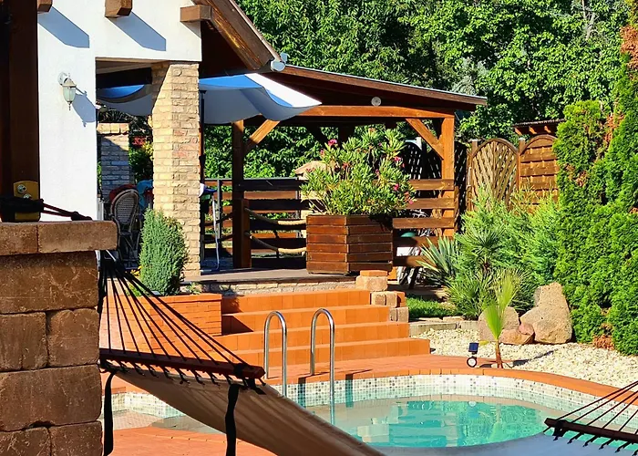Дом отдыха Relax House *